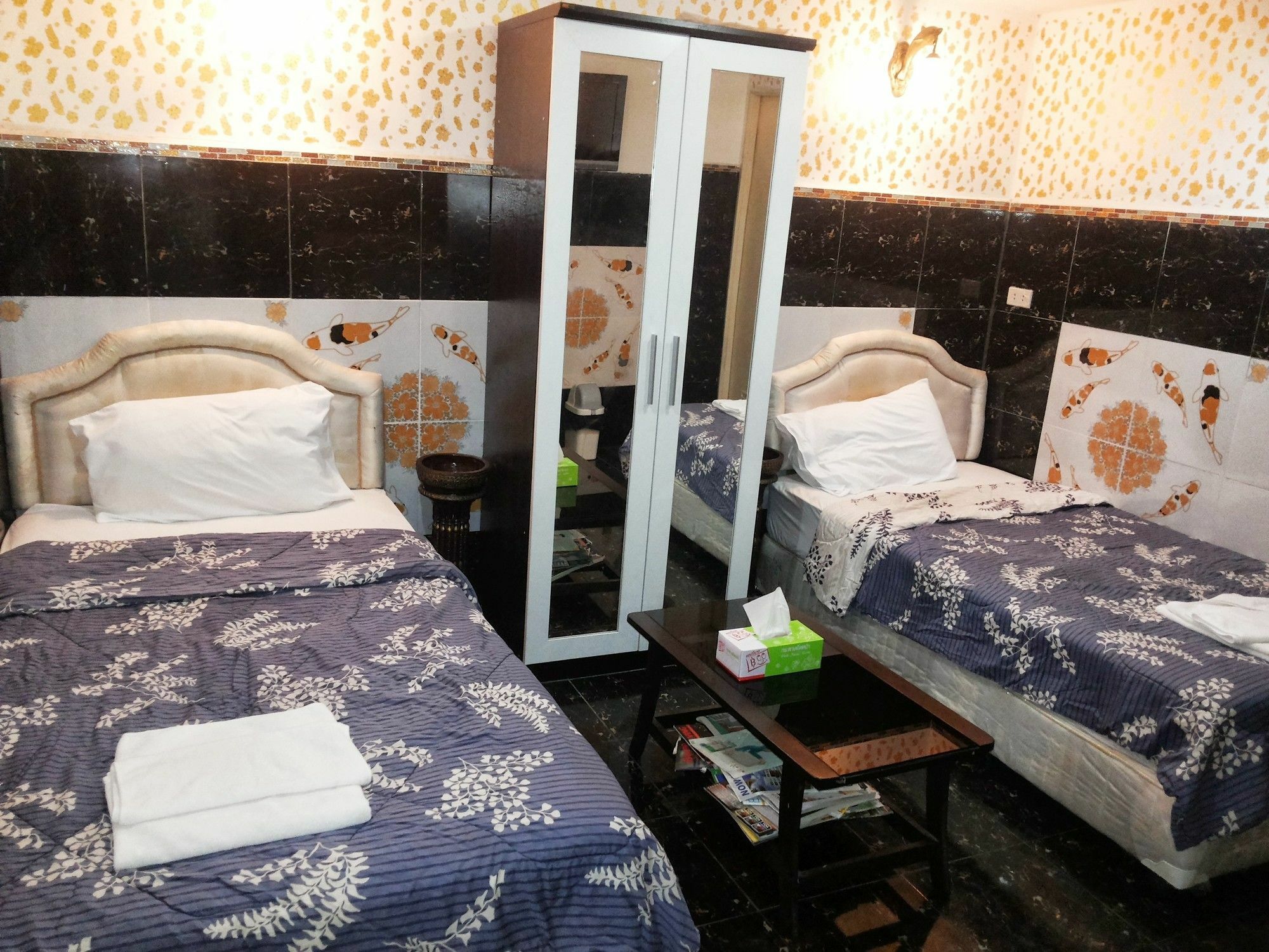 Jasmin Guest House Pattaya Bagian luar foto