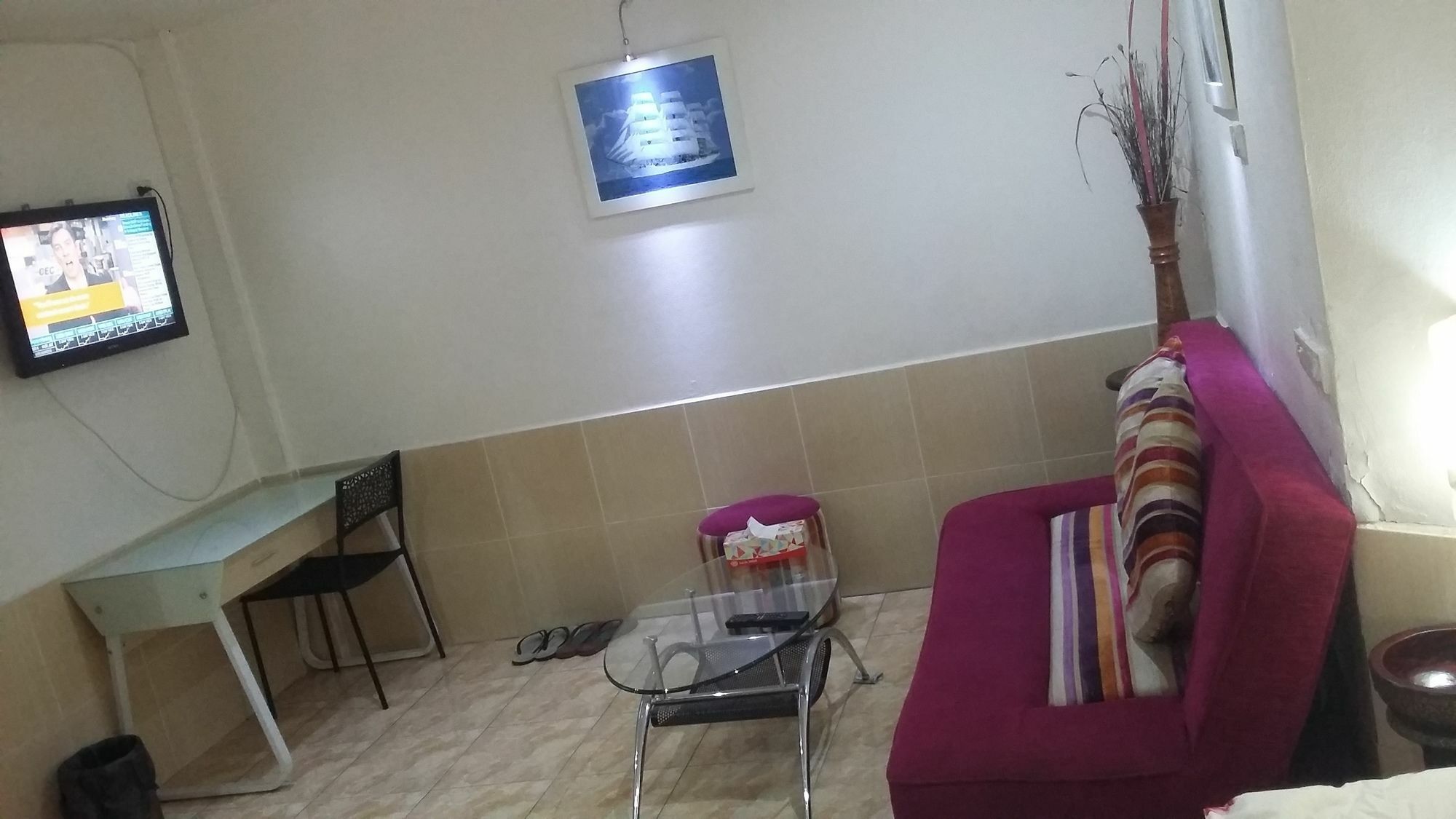 Jasmin Guest House Pattaya Bagian luar foto
